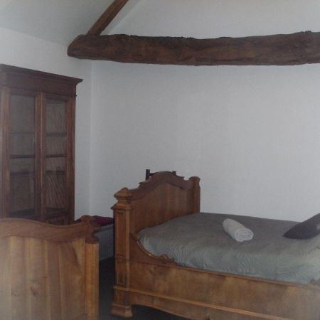 Grange Dans Ancien Corps De Ferme Hotel Bellengreville  Екстериор снимка